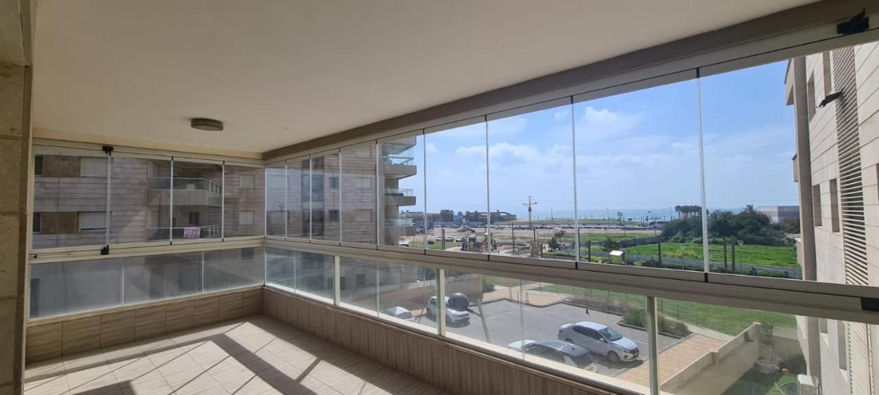 עכו דירה חדשה ליד הים- Akko-Brand New Apartment ภายนอก รูปภาพ