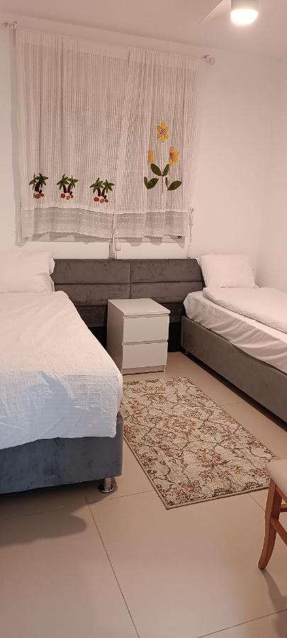 עכו דירה חדשה ליד הים- Akko-Brand New Apartment ภายนอก รูปภาพ