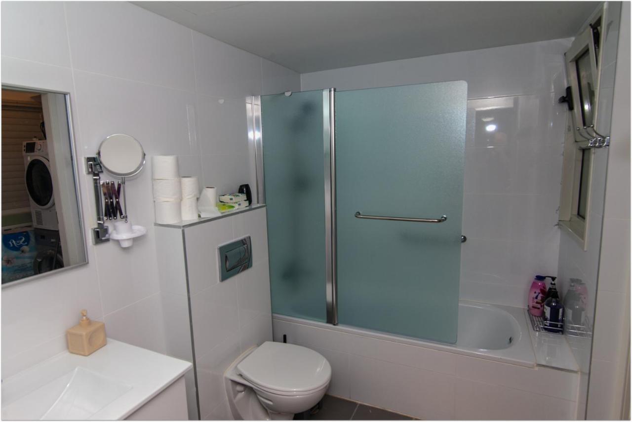 עכו דירה חדשה ליד הים- Akko-Brand New Apartment ภายนอก รูปภาพ